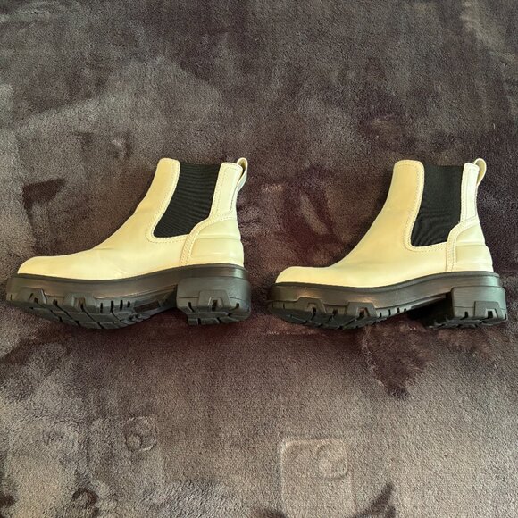 Rag & Bone Black and White Chelsea Boots - Picture 4 of 8